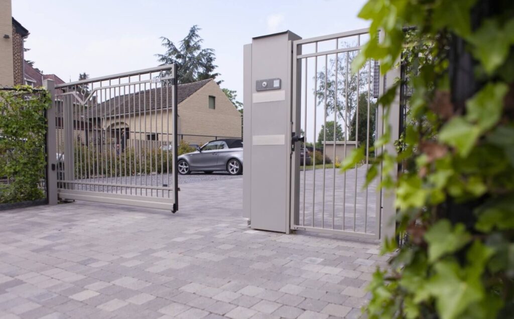 ogrodzenie wiśniowski na przedmieściach miasta tychy