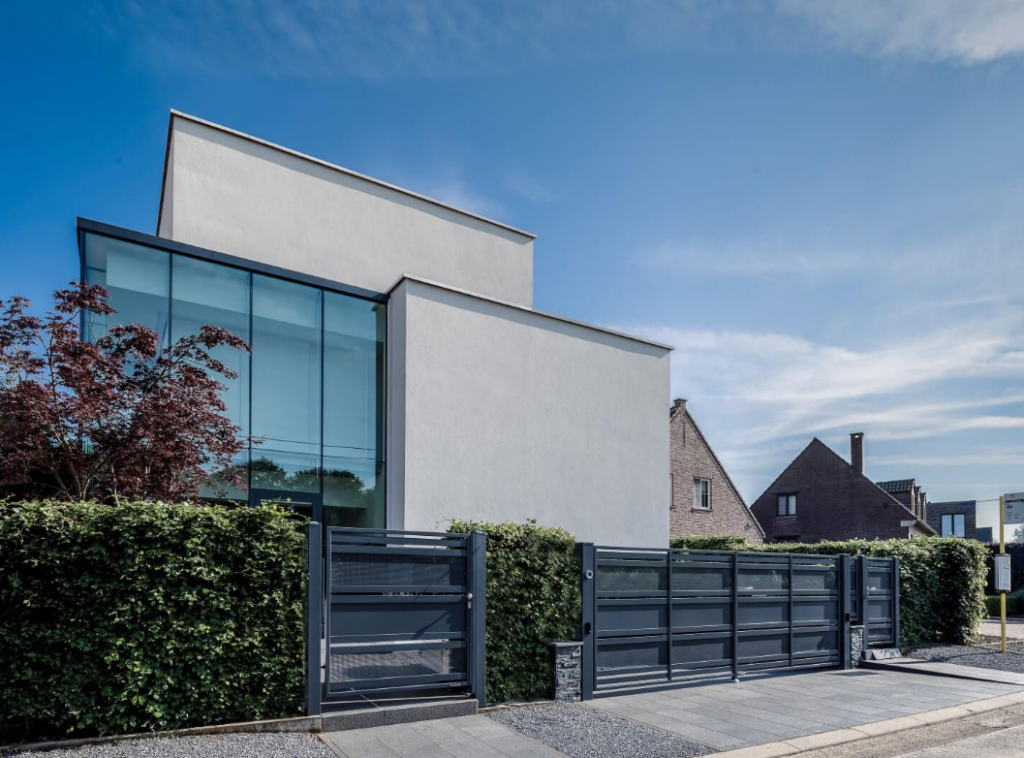 ogrodzenia Katowice – nowoczesne ogrodzenie posesyjne Wiśniowski